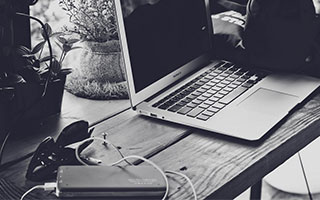 Jiuyou-室外场馆智能化：引领未来足球场的技术革命，室外场馆英文